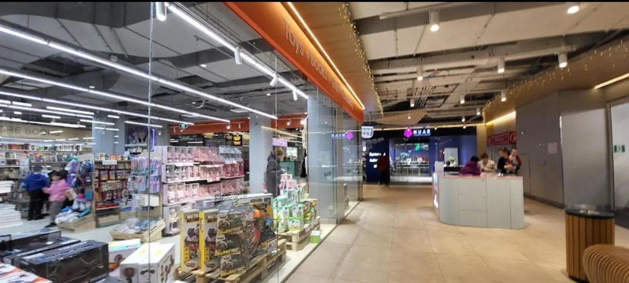 Green Mall Astana 0*,